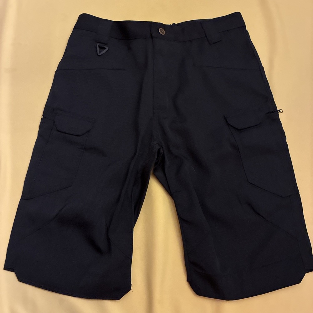 mens tactical series short size large Black Flex camo Brand New